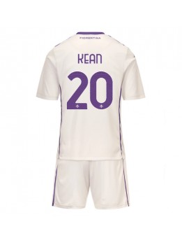 Fiorentina Moise Kean #20 Replika Borta Kläder Barn 2025-26 Kortärmad (+ byxor)